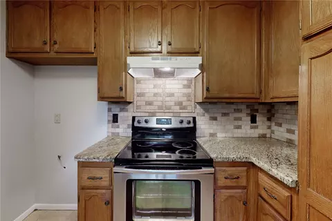 Kitchen - 4507 Taft Ct, Bryan, TX 77802 photo 3 of 3