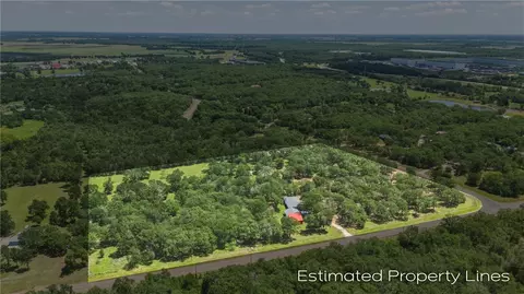 5950 Old Spanish Trl, Bryan, TX 77807