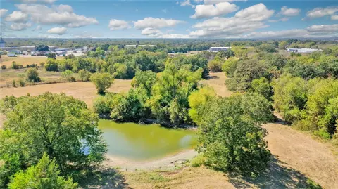 2216 Old Hearne Rd, Bryan, TX 77803 photo 13