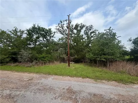 505 Deer Run Trl, Somerville, TX 77879