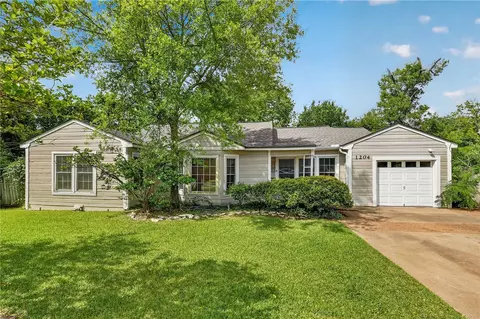 1204 Ashburn Ave, College Station, TX 77840