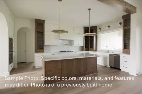 10390 Charlinda Ln, Bryan, TX 77808