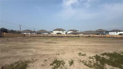 10605 Knox Landing Dr, College Station, TX 77845