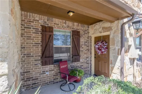 116 Tang Cake Dr, College Station, TX 77845