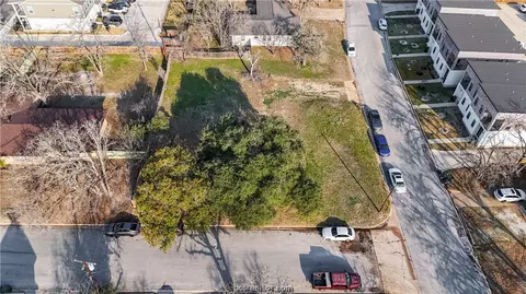 508 Clay St, Bryan, TX 77801 photo 5