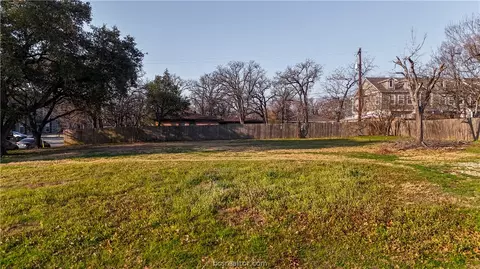 508 Clay St, Bryan, TX 77801 photo 14