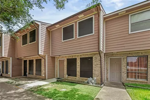 2807 Wildflower Drive 2, Bryan, TX 77802