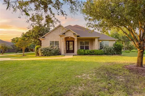 3903 Bravo Ct, Bryan, TX 77808