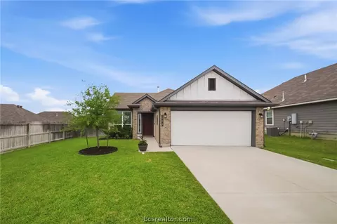 203 36th Rdg, Caldwell, TX 77836