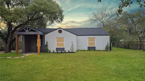 3803 Ridgewood St, Bryan, TX 77801