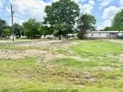 1905 Eisenhower Ave, Bryan, TX 77803 photo 6