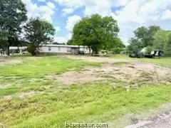 1905 Eisenhower Ave, Bryan, TX 77803 photo 5