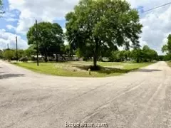1905 Eisenhower Ave, Bryan, TX 77803 photo 11