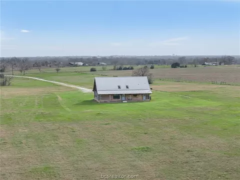 8501 Grassbur Rd, Bryan, TX 77808