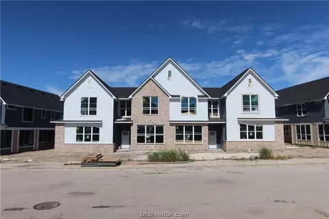 2162 Big River St, College Station, TX 77840