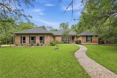2507 Faulkner Dr, College Station, TX 77845