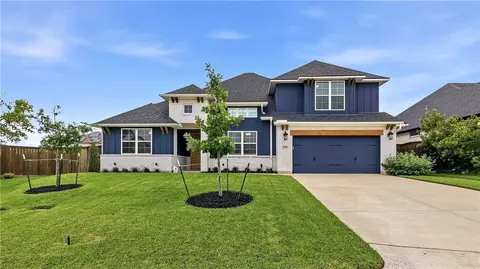 3509 Parmer Creek Ct, College Station, TX 77845