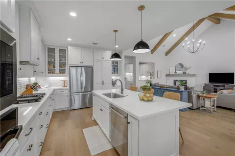 Kitchen - 4309 Batona Ct, Bryan, TX 77802 photo 5 of 7