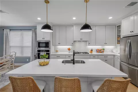 Kitchen - 4309 Batona Ct, Bryan, TX 77802 photo 2 of 7