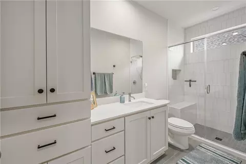 Bath - 4309 Batona Ct, Bryan, TX 77802 photo 3 of 4