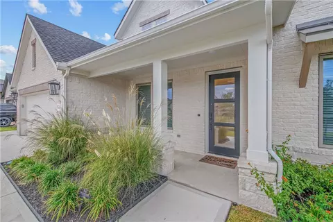 Exterior - 4309 Batona Ct, Bryan, TX 77802 photo 2 of 5