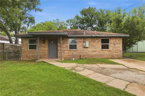 502 W 14th St, Bryan, TX 77803