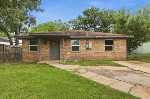 502 W 14th St, Bryan, TX 77803