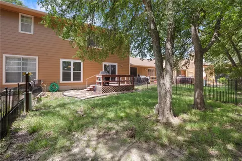 Exterior - 2837 Oakside Dr, Bryan, TX 77802 photo 4 of 4