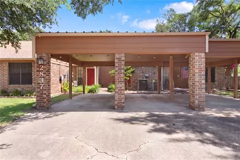 Exterior - 2837 Oakside Dr, Bryan, TX 77802 photo 2 of 4