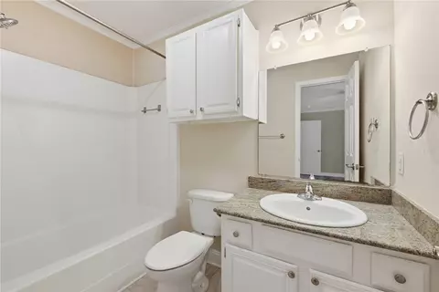 Bath - 2837 Oakside Dr, Bryan, TX 77802 photo 3 of 3