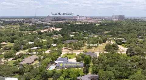 404 Hensel Ave, Bryan, TX 77801 photo 2