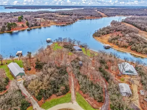 240 County Road 3674, Jewett, TX 77865