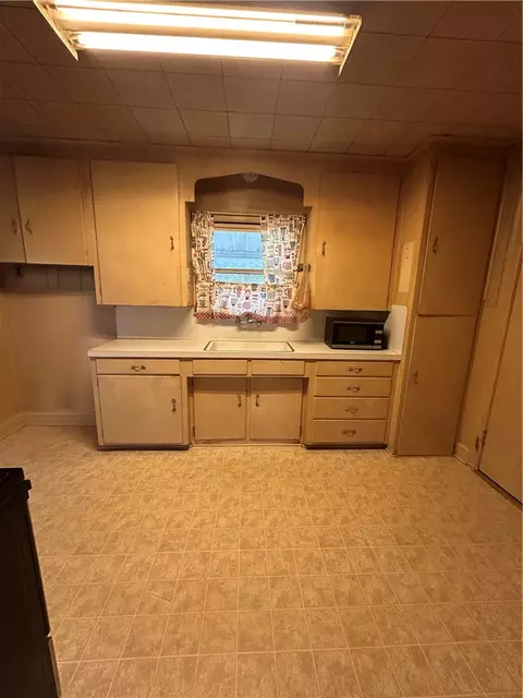 Kitchen - 1217 E 27th St, Bryan, TX 77803 photo 2 of 3
