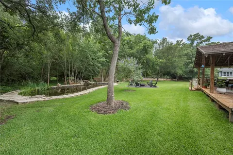 Exterior - 303 Brookside Dr E, Bryan, TX 77801 photo 8 of 11