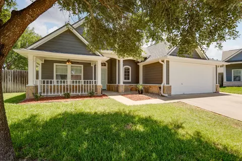 2701 Lynnwood Ct, Bryan, TX 77807