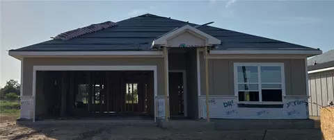 5528 Harriet St, Bryan, TX 77807