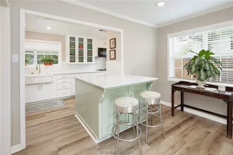Kitchen - 2402 Morris Ln, Bryan, TX 77802 photo 5 of 6