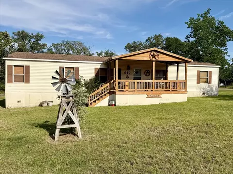 612 Sweetgum Ln, Somerville, TX 77879