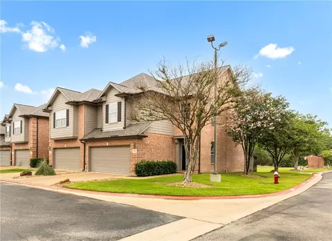 1425 W Villa Maria Road 1004, Bryan, TX 77801