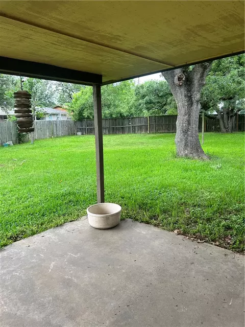 Exterior - 3520 Oakside Dr, Bryan, TX 77802 photo 2 of 2