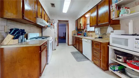 Kitchen - 3520 Oakside Dr, Bryan, TX 77802 photo 1 of 2