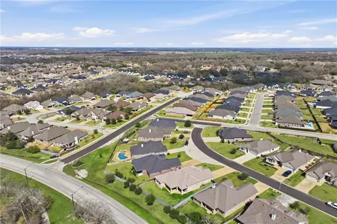 View/Area - 3516 Foxcroft Path, Bryan, TX 77808 photo 7 of 7