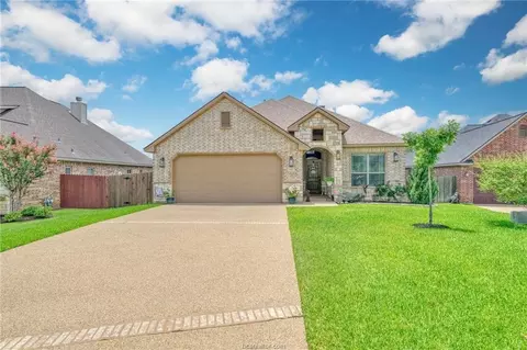 3516 Foxcroft Path, Bryan, TX 77808