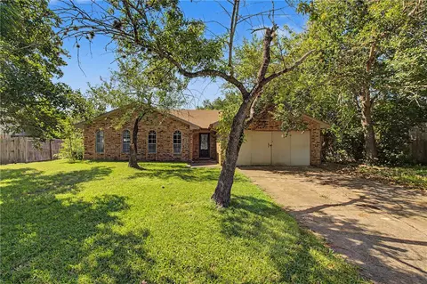 1302 Austin Ave, College Station, TX 77845