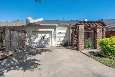 707 Walker St, Bryan, TX 77802 photo 22