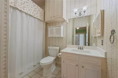 707 Walker St, Bryan, TX 77802 photo 15