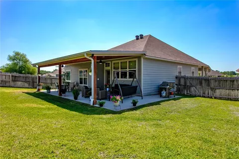 2071 Positano Loop, Bryan, TX 77808 photo 27