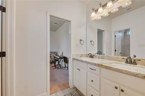 3301 Covington Ct, Bryan, TX 77808 photo 17