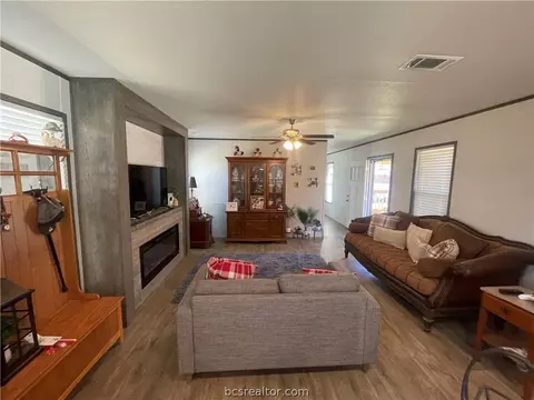 11320 Old Hearne, Bryan, TX 77807 photo 10