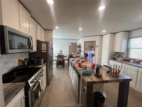11320 Old Hearne, Bryan, TX 77807 photo 4